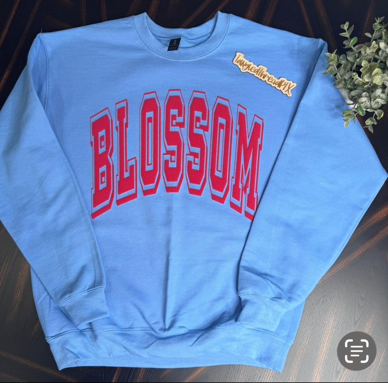 Flo Blue - BLOSSOM - RED PUFF