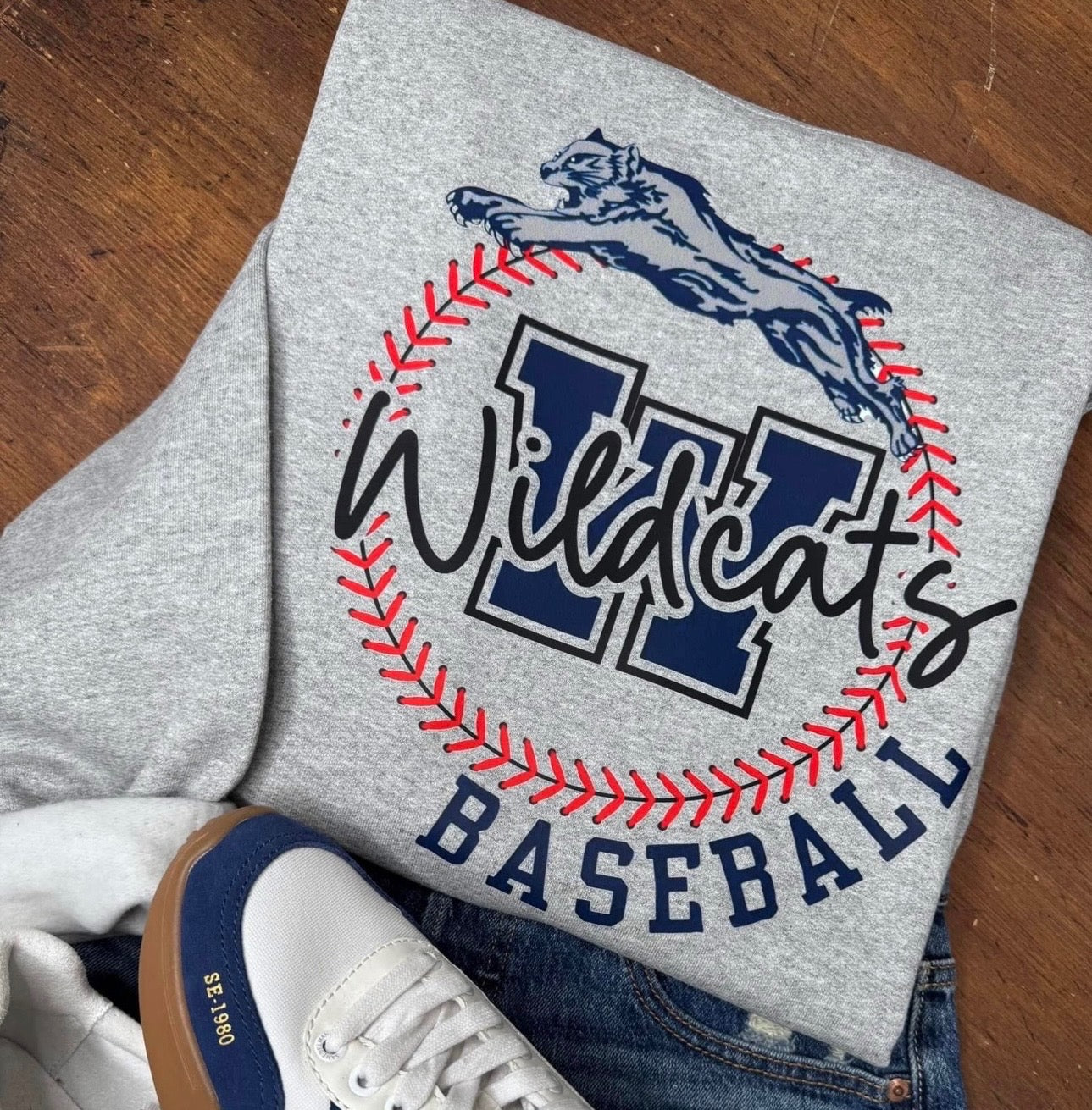Leaping Wildcat Baseball Shirt - Gilan